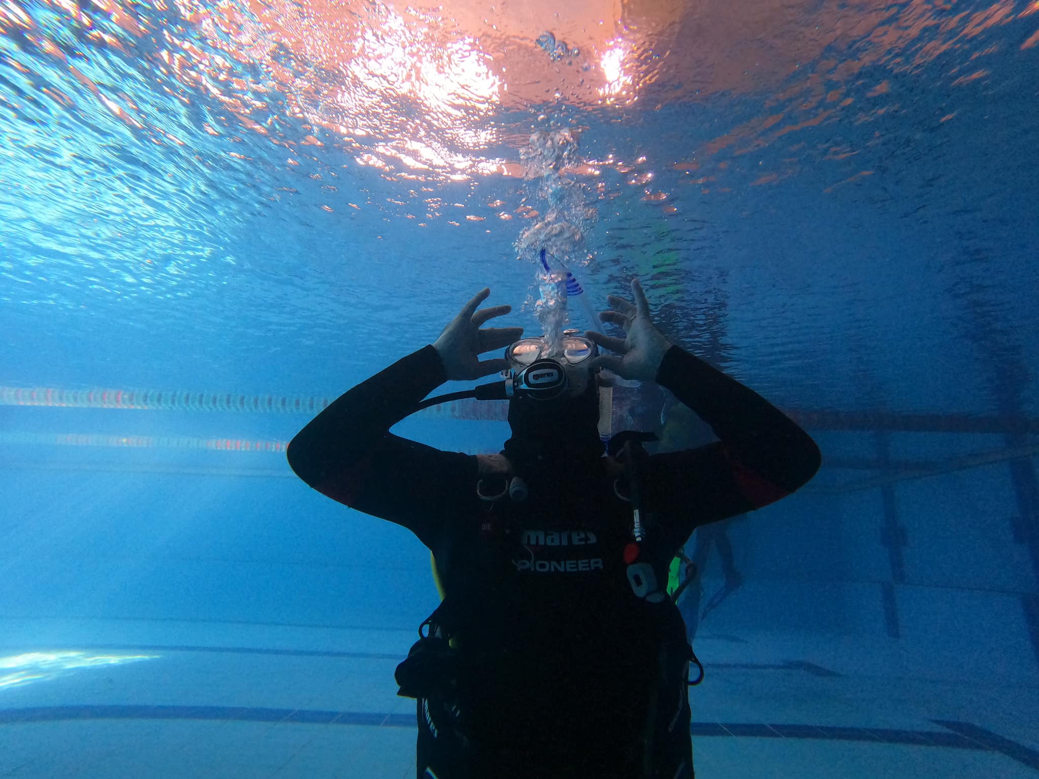 CURSO PADI OPEN WATER DIVER – CERTIFICACIÓN INTERNACIONAL UNA PERSONA - Imagen 8