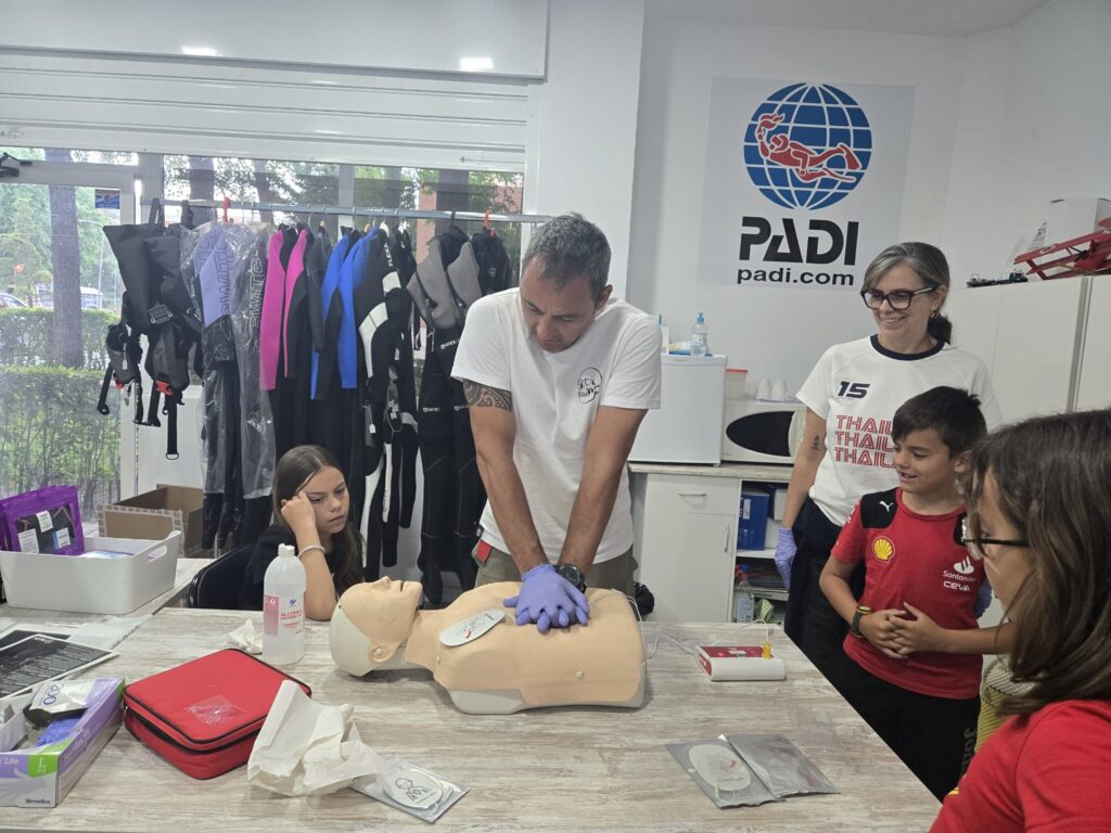 Pack EFR + RCP + DEA + Oxígeno PADI | Curso Completo de Emergencias